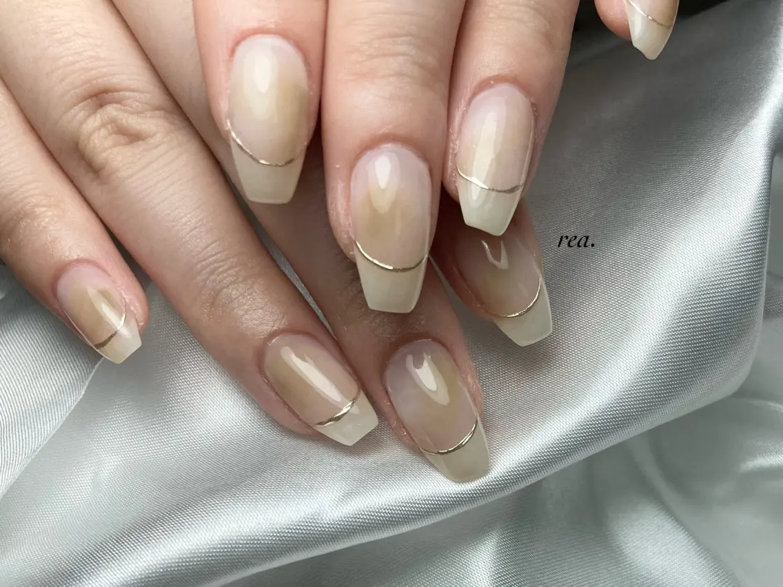 ネイル ハンドネイル フットネイル rea .のネイルデザイン