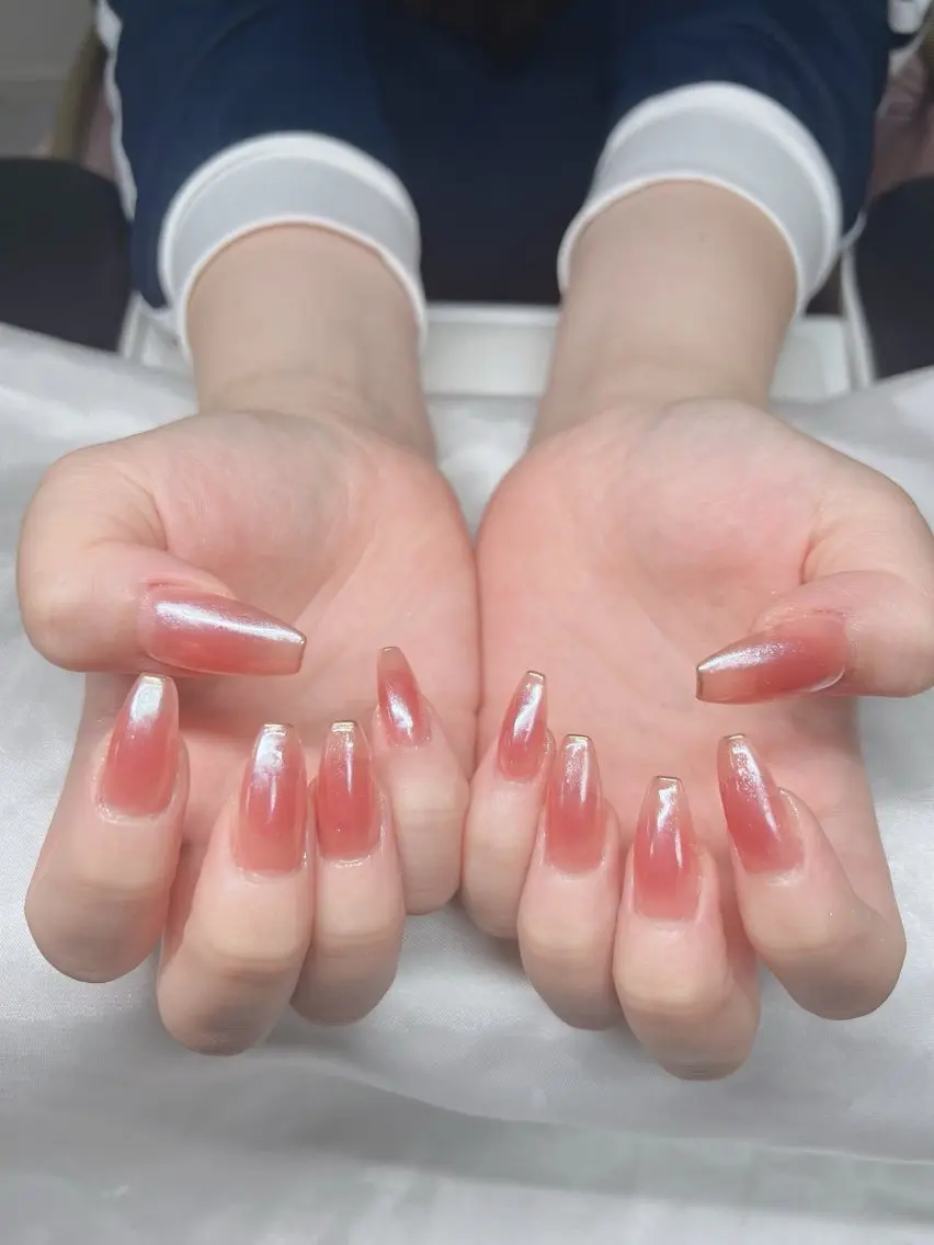 ネイル 長さ出し グラデーション キラキラネイル マグネットネイル ニュアンスネイル ハンドネイル Lee Nails チップ長さだし専門店のネイルデザイン