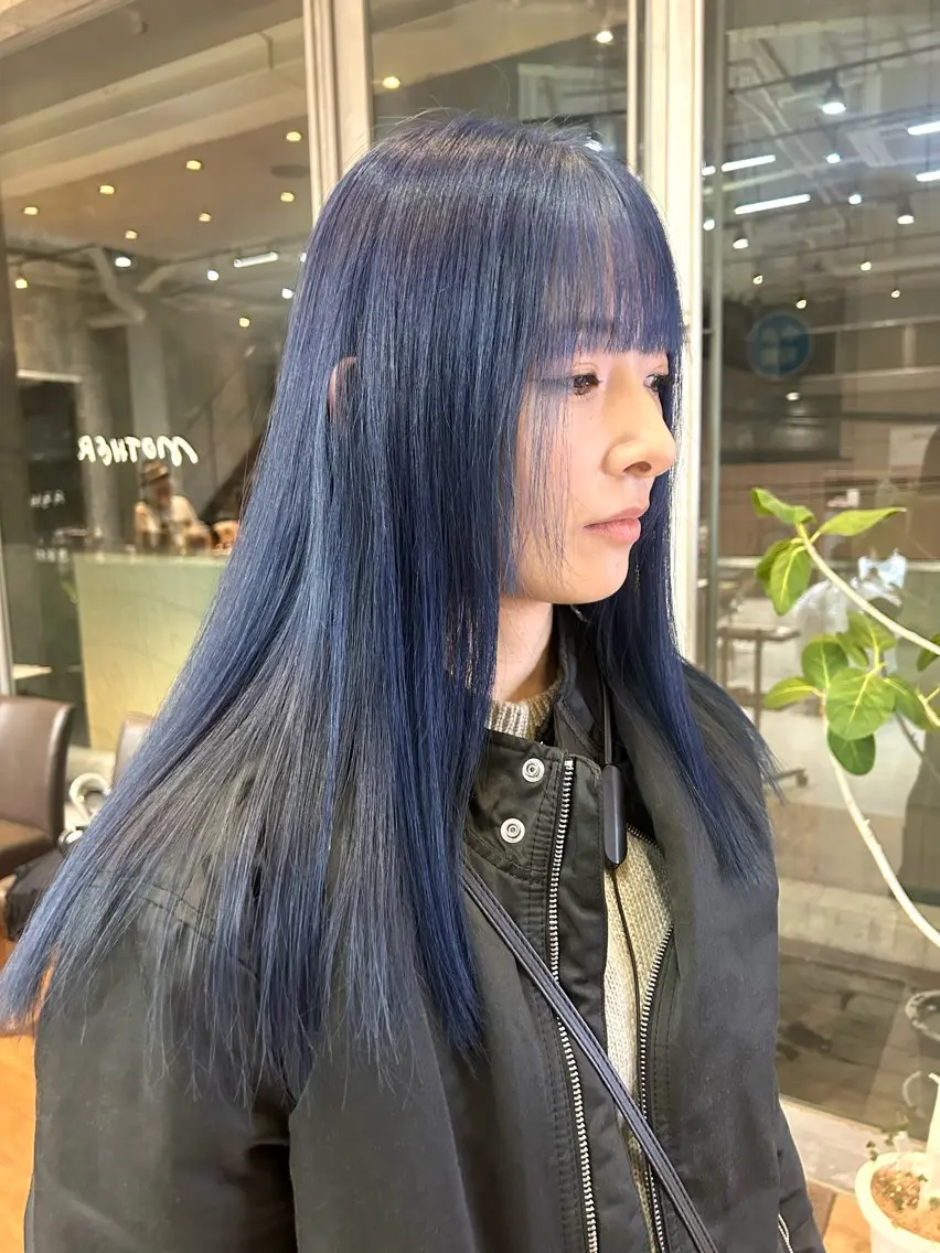 セミロング カラー ブルーカラー ブルージュ 🫒オリーブ/透け感 レイヤー🌿モエカのヘアスタイル
