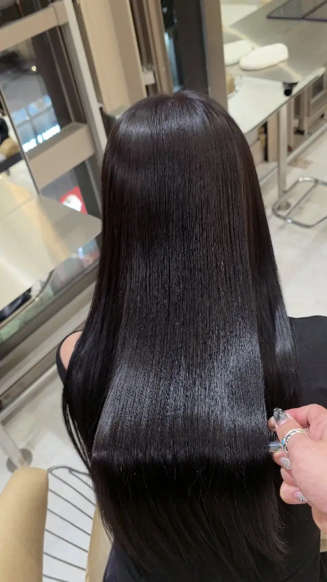 ロング 髪質改善 ヘアカラー トリートメント ✨弱酸性縮毛矯正✨ ✨髪質改善✨hiroのヘアスタイル