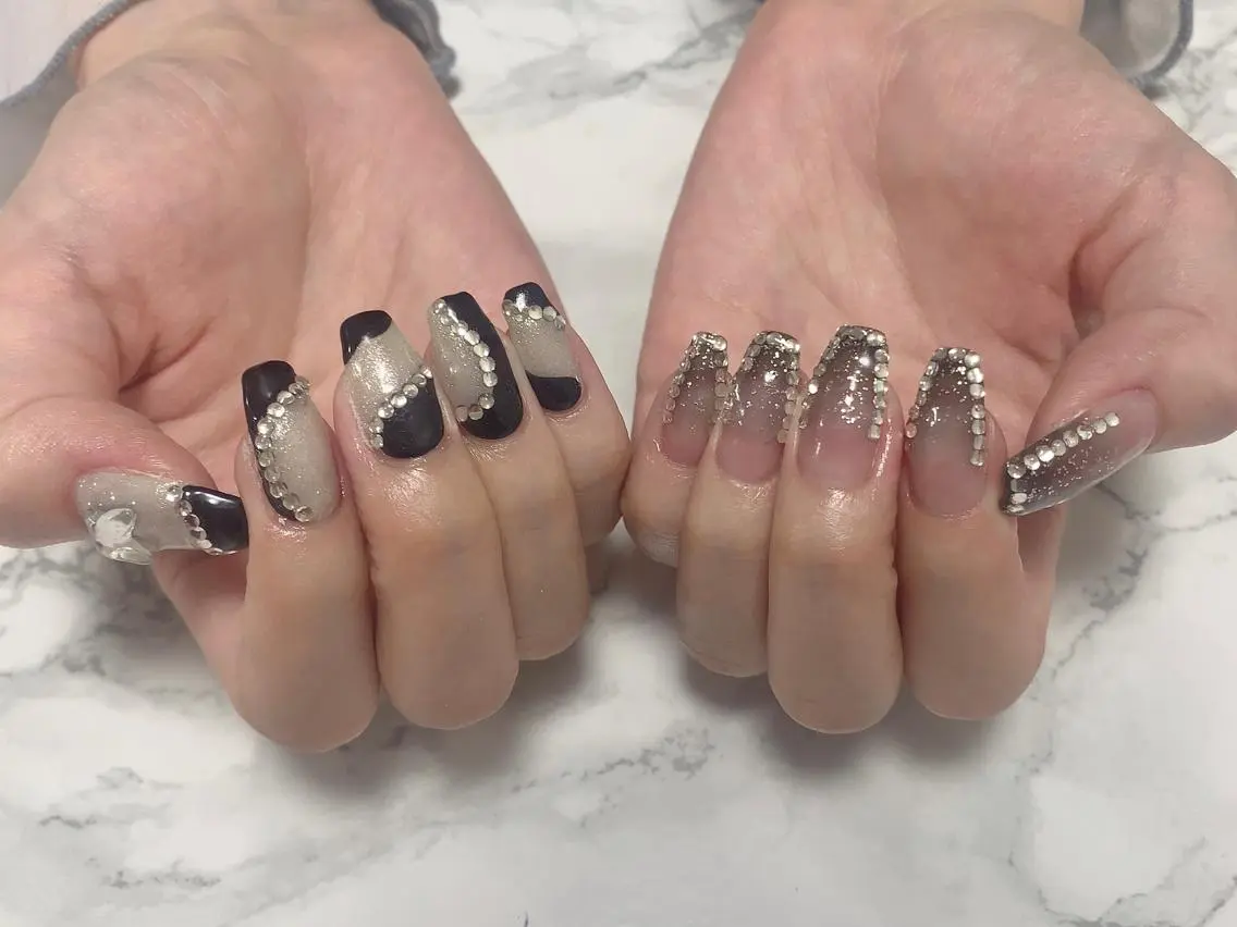 ネイル はな💎ネイル ワンホン、長さ出しのネイルデザイン