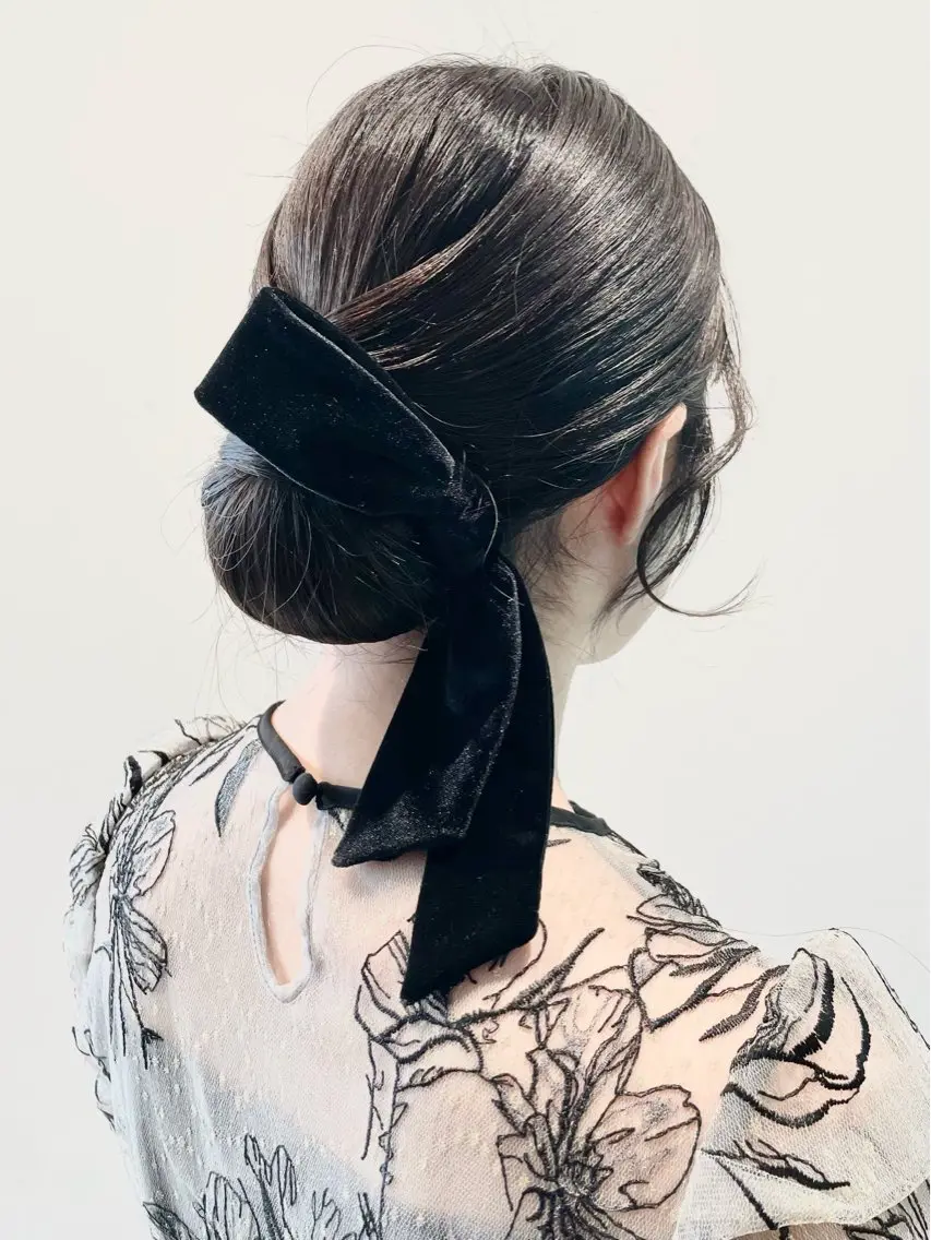 セミロング ヘアアレンジ ボブ 髪質改善 レイヤーカット 縮毛矯正 トリートメント ヘアセット LUCK 本厚木店のヘアスタイル