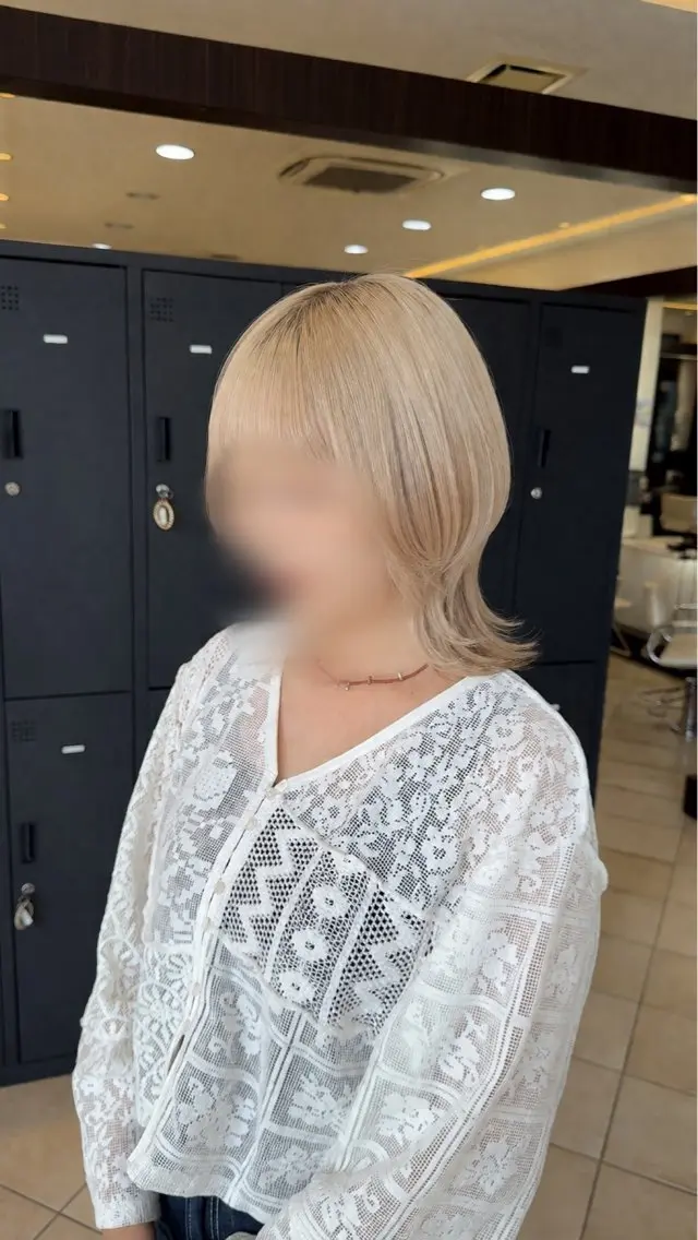 セミロング レイヤーカットモデ ル募集中❄️横田のヘアスタイル