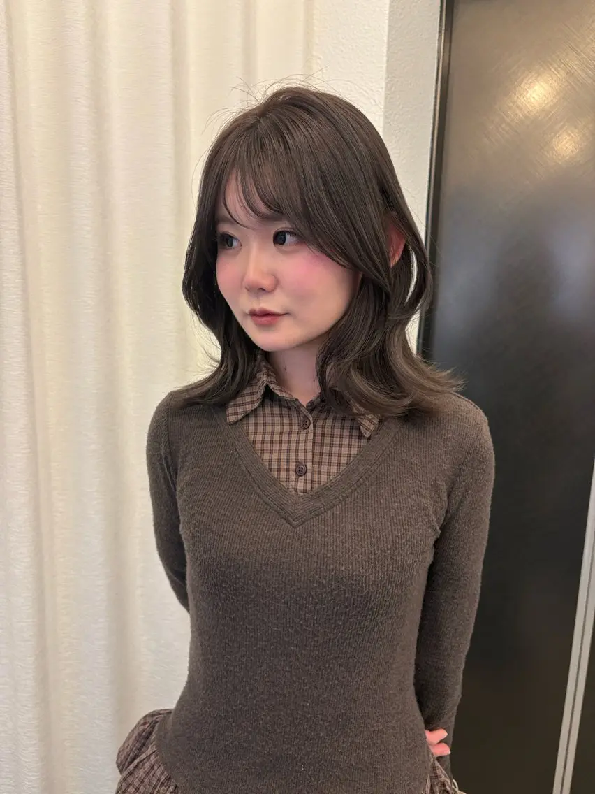 ミディアム 楠田 美空のヘアスタイル