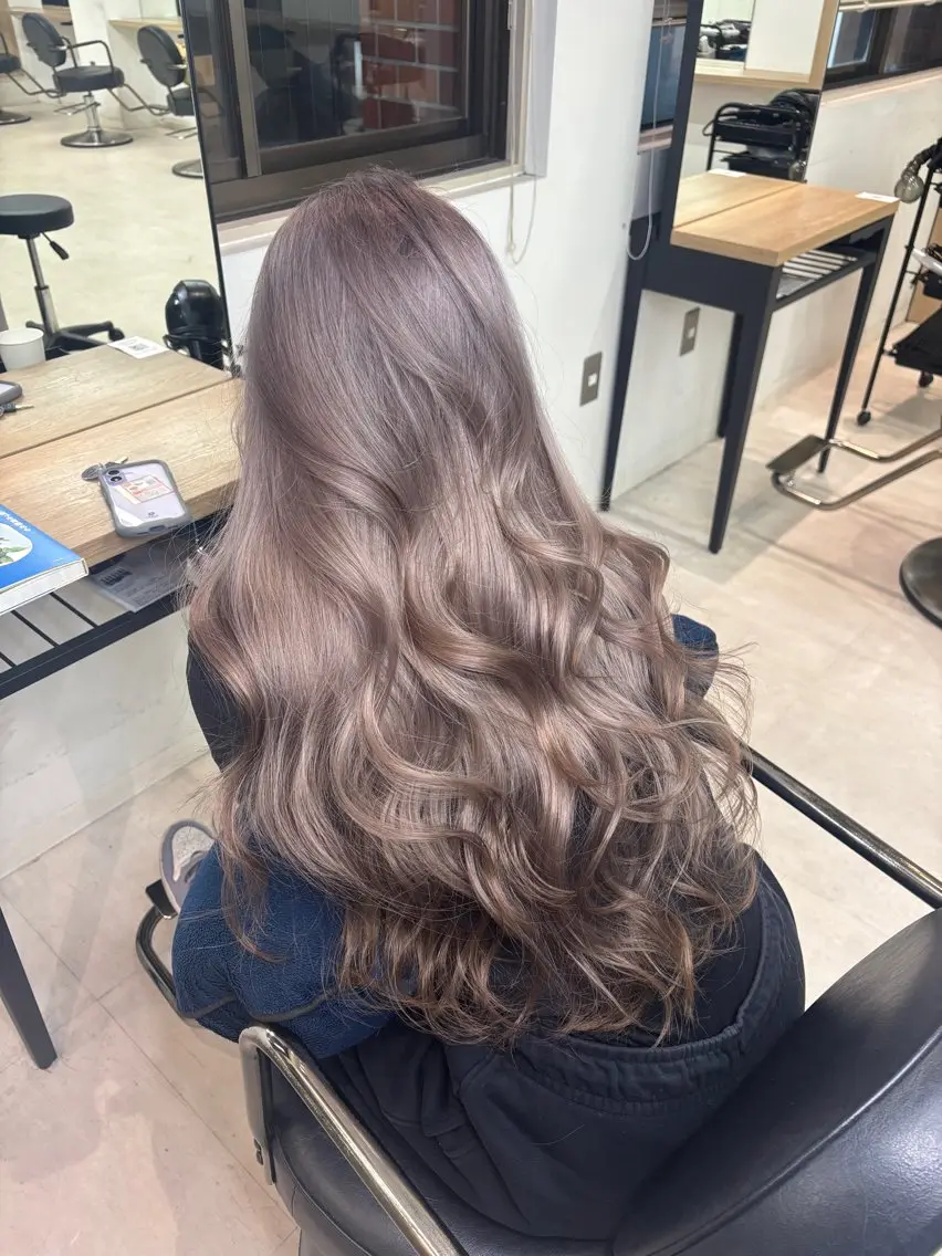 ロング カラー ヘアカラー ️🩵RINKA/ 艶color🩵のヘアスタイル