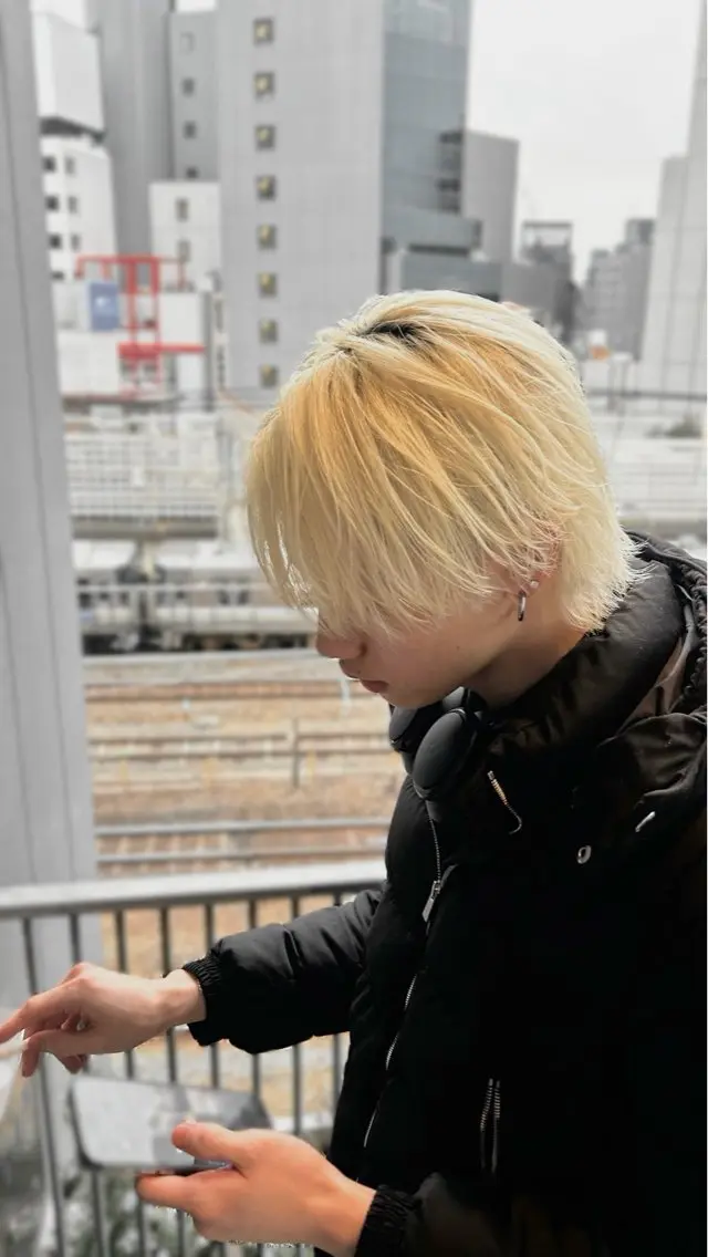 ショート メンズ センターパート カット 中島 史優のヘアスタイル