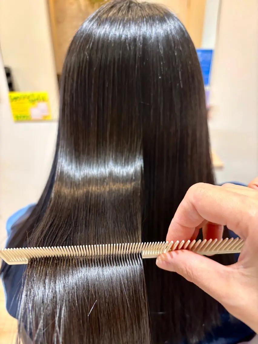 ロング 濱田 みくのヘアスタイル