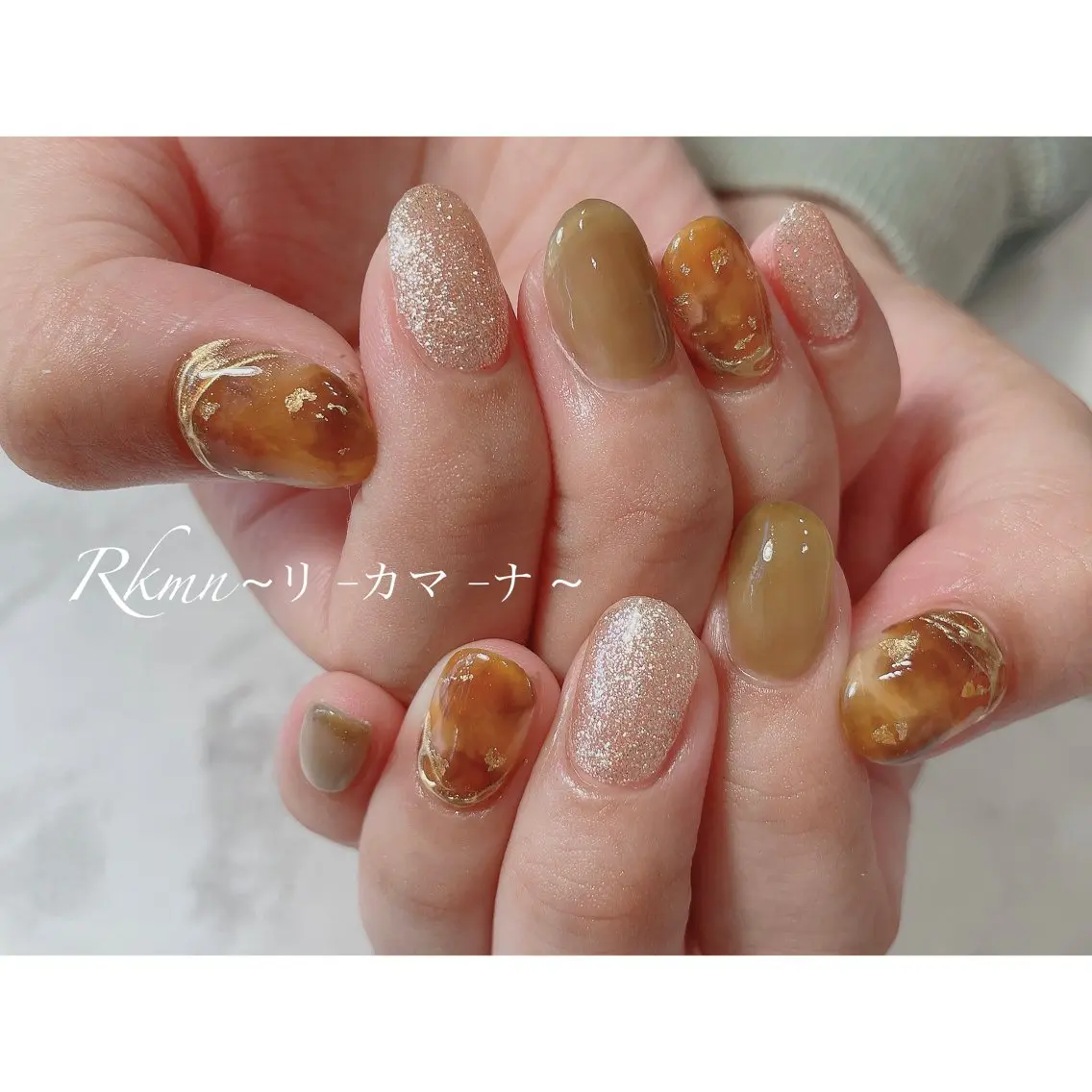 ネイル アートネイル べっ甲ネイル ラメ(グリッター) ミラーネイル 春ネイル ハンドネイル フットネイル ハンドケア Rkmn ~リ-カマ-ナ~のネイルデザイン