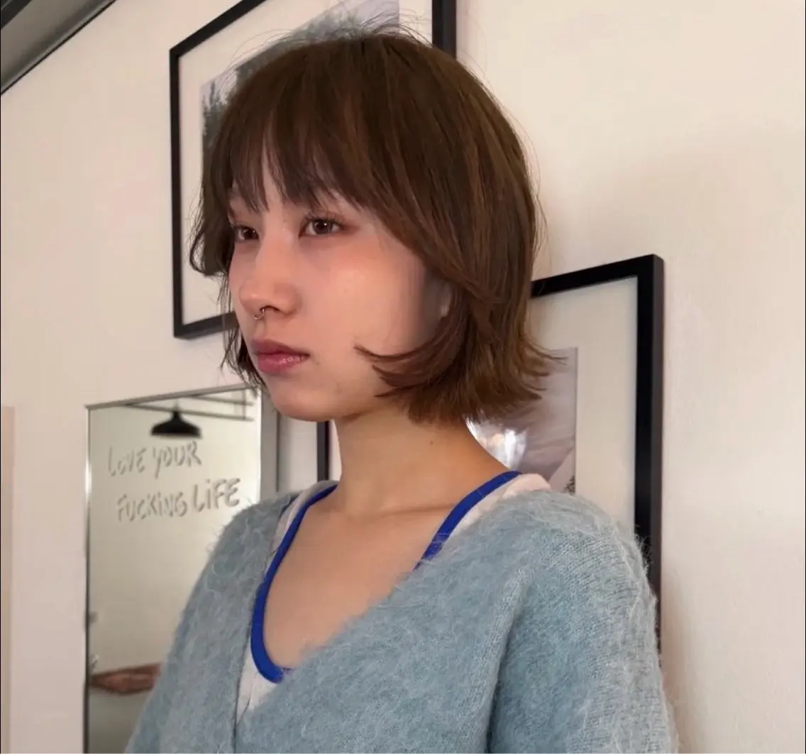 カラー ヘアカラー かがやしづ ⭐️ベージュのヘアスタイル