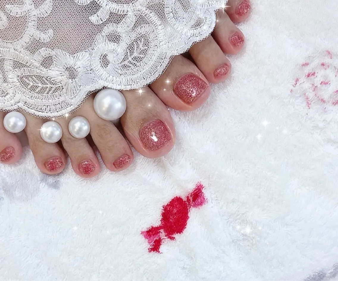 ネイル フットネイル キラキラネイル フットネイル FLARE NAIL フレアネイルのネイルデザイン