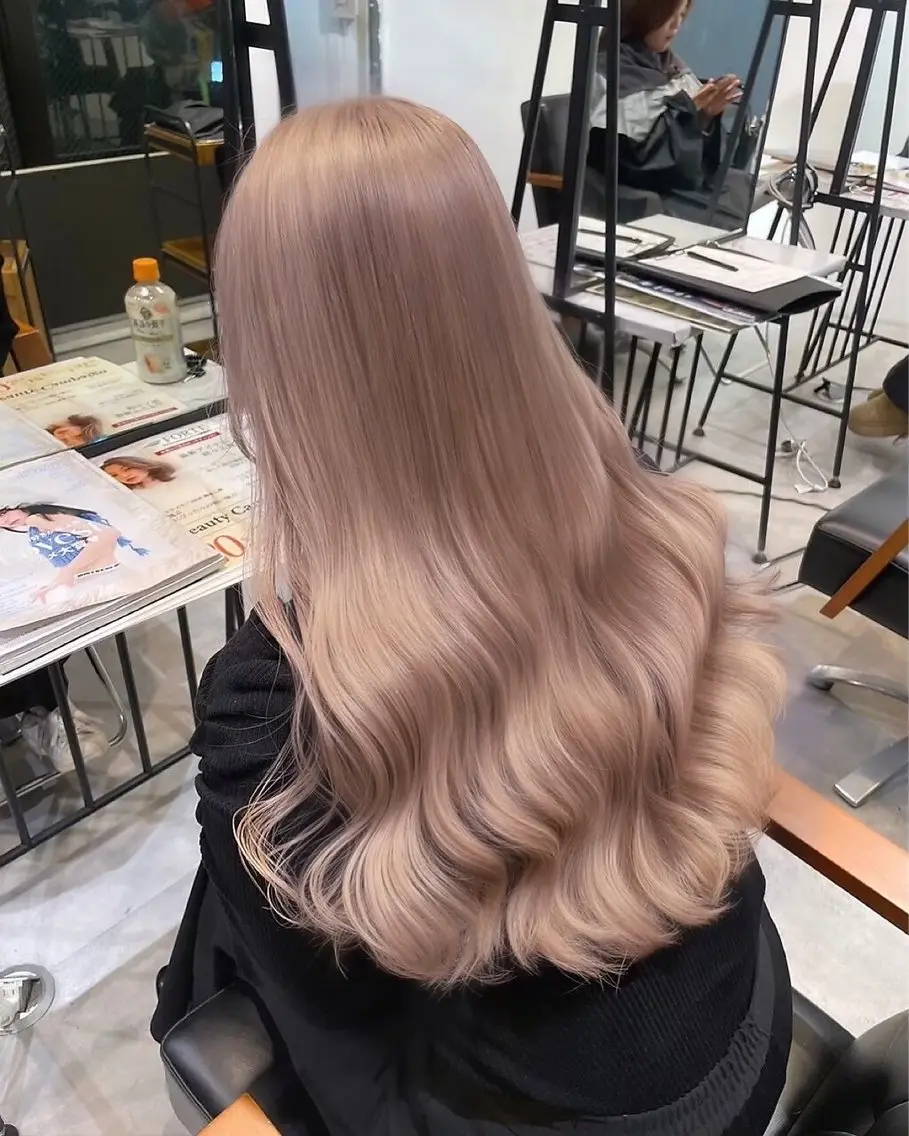 カラー カット ヘアカラー トリートメント ユナ/透明color /艶髪/落とせる暗髪のヘアスタイル