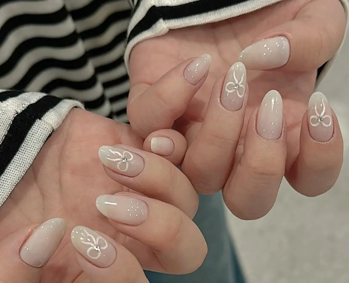 ネイル ハンドネイル 🎀 NaNa_nailのネイルデザイン