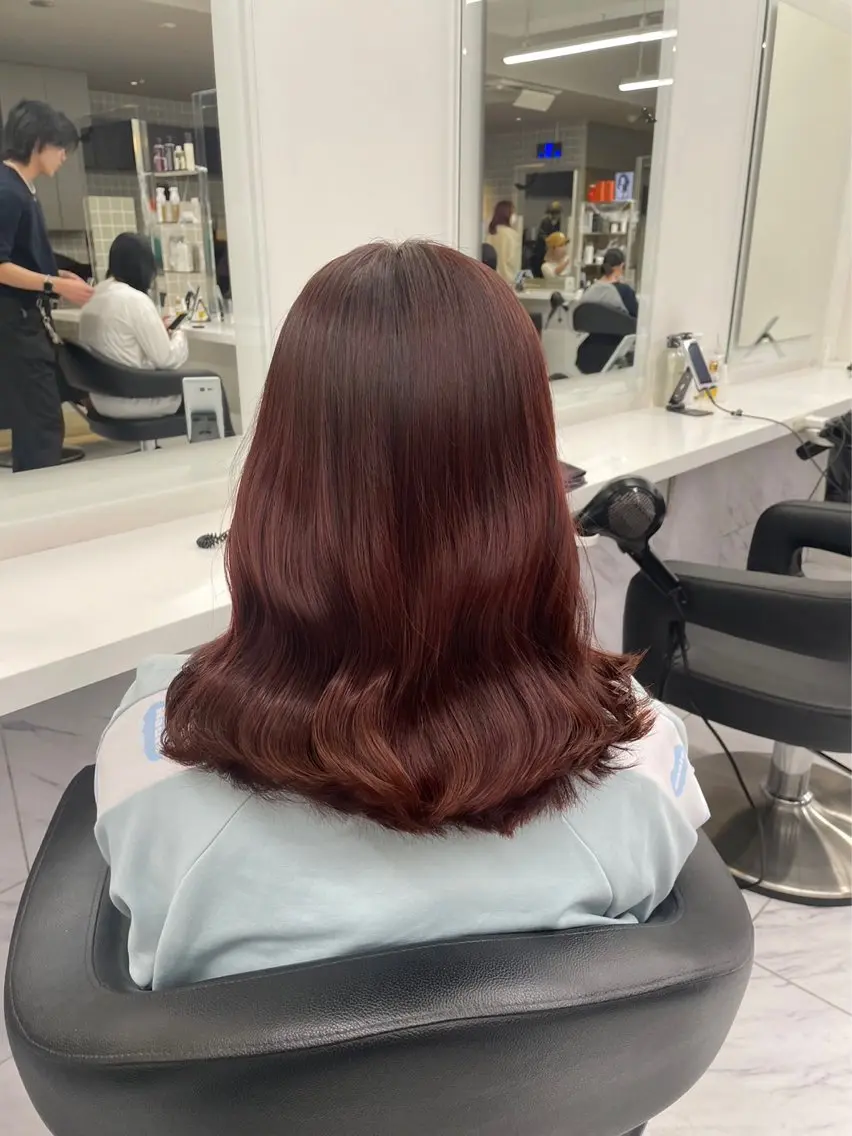 ミディアム カラー パーマ ヘアアレンジ メンズ キッズ ヘアカラー トリートメント 韓国系🇰🇷🩶 艶暗髪/MEIのヘアスタイル