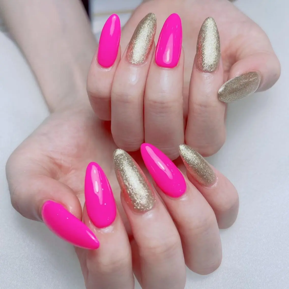 ネイル Elegant beautyルイのネイルデザイン