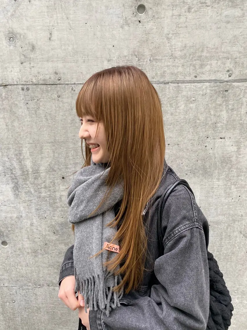 ロング カラー ブリーチ 顔まわりレイヤー レイヤーカット ロング ウチダ ユウヤのヘアスタイル