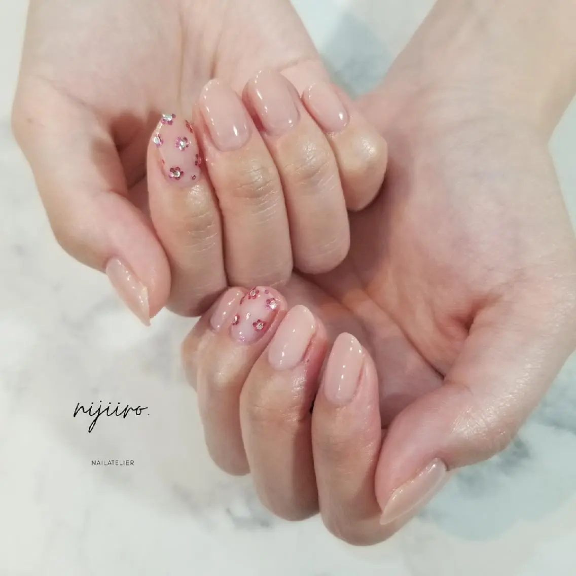 ネイル ハンドネイル nijiiro🌈 サトウのネイルデザイン
