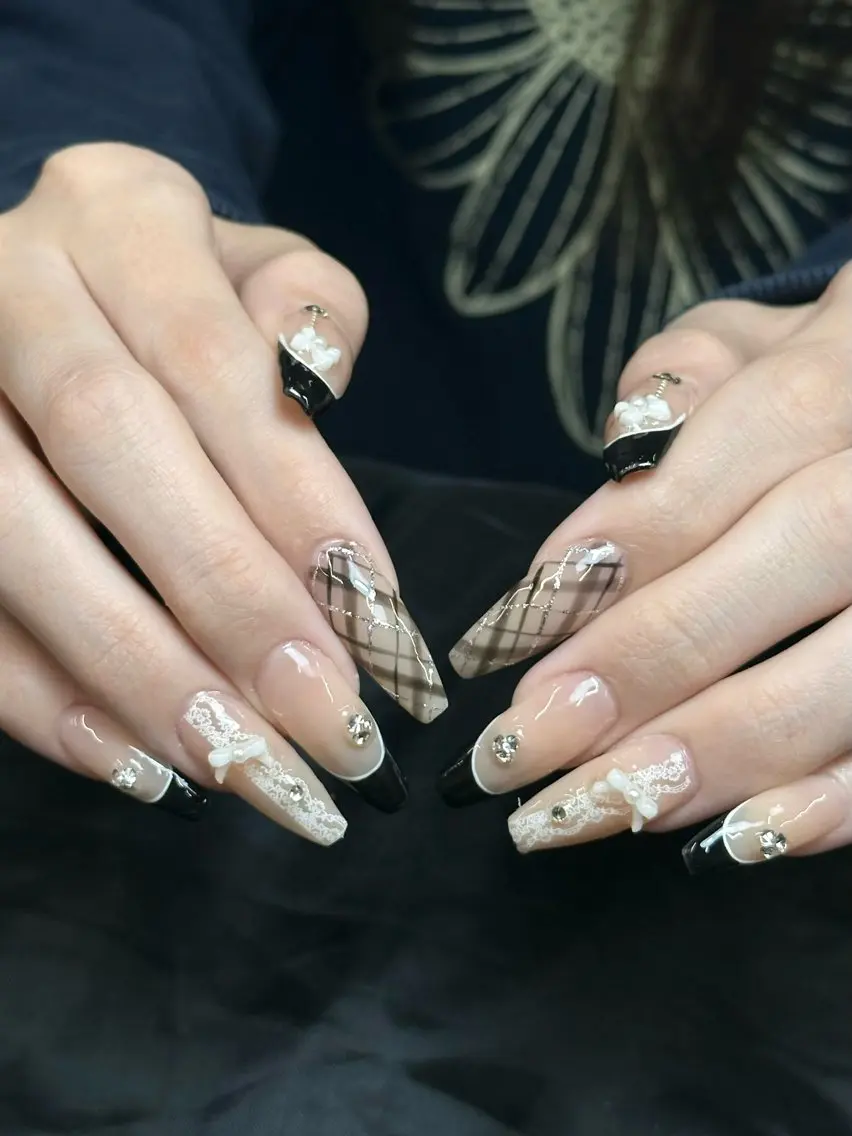 ネイル Iconic Nailのネイルデザイン