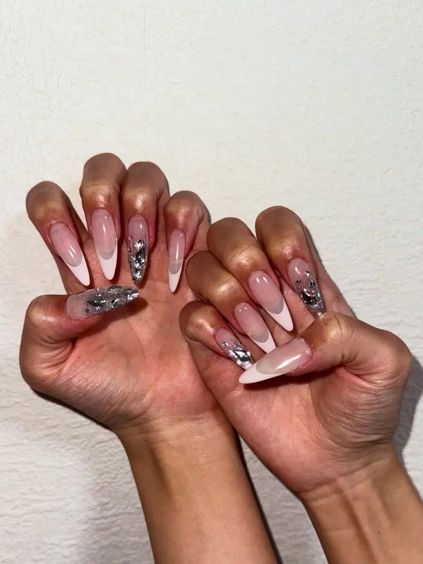 ネイル フレンチネイル AZNAIL matsudaのネイルデザイン