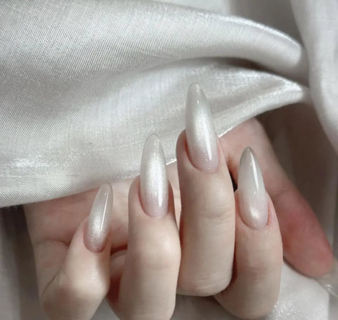 ネイル ハンドネイル 🎀 NaNa_nailのネイルデザイン