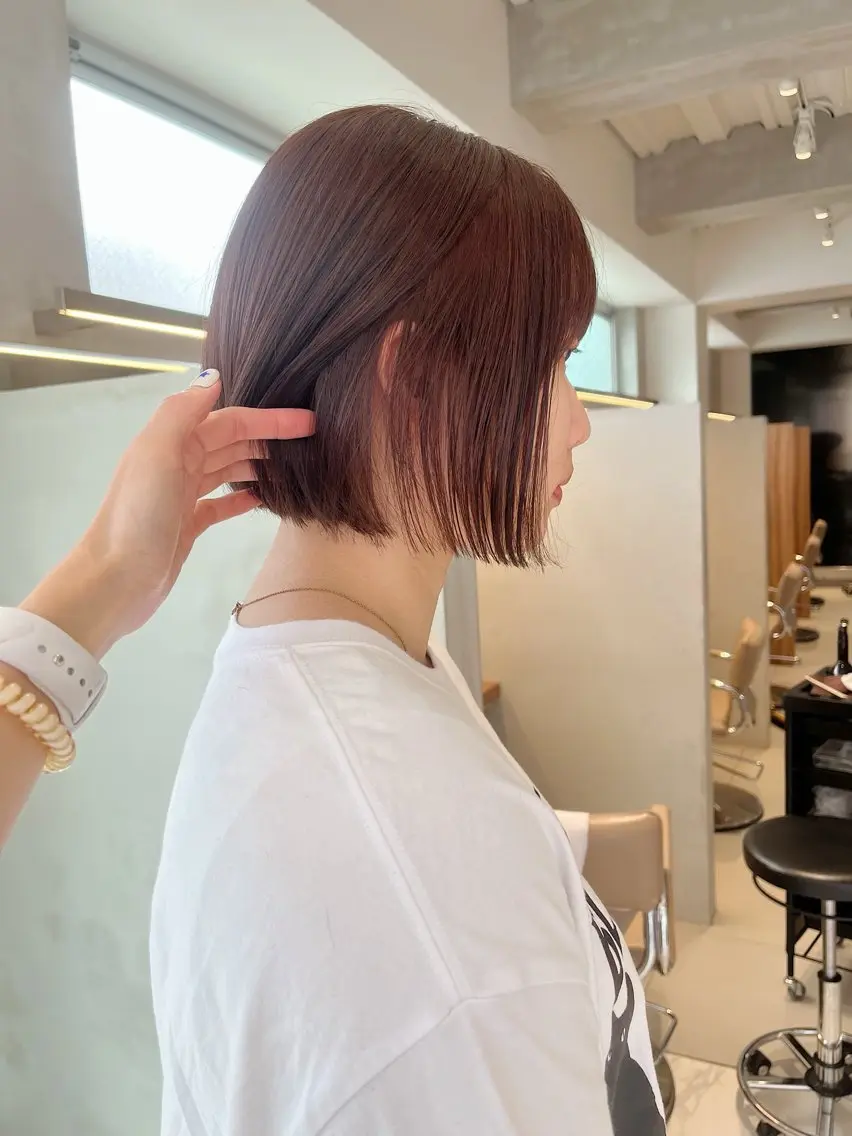 ショート カラー 愛 斗のヘアスタイル