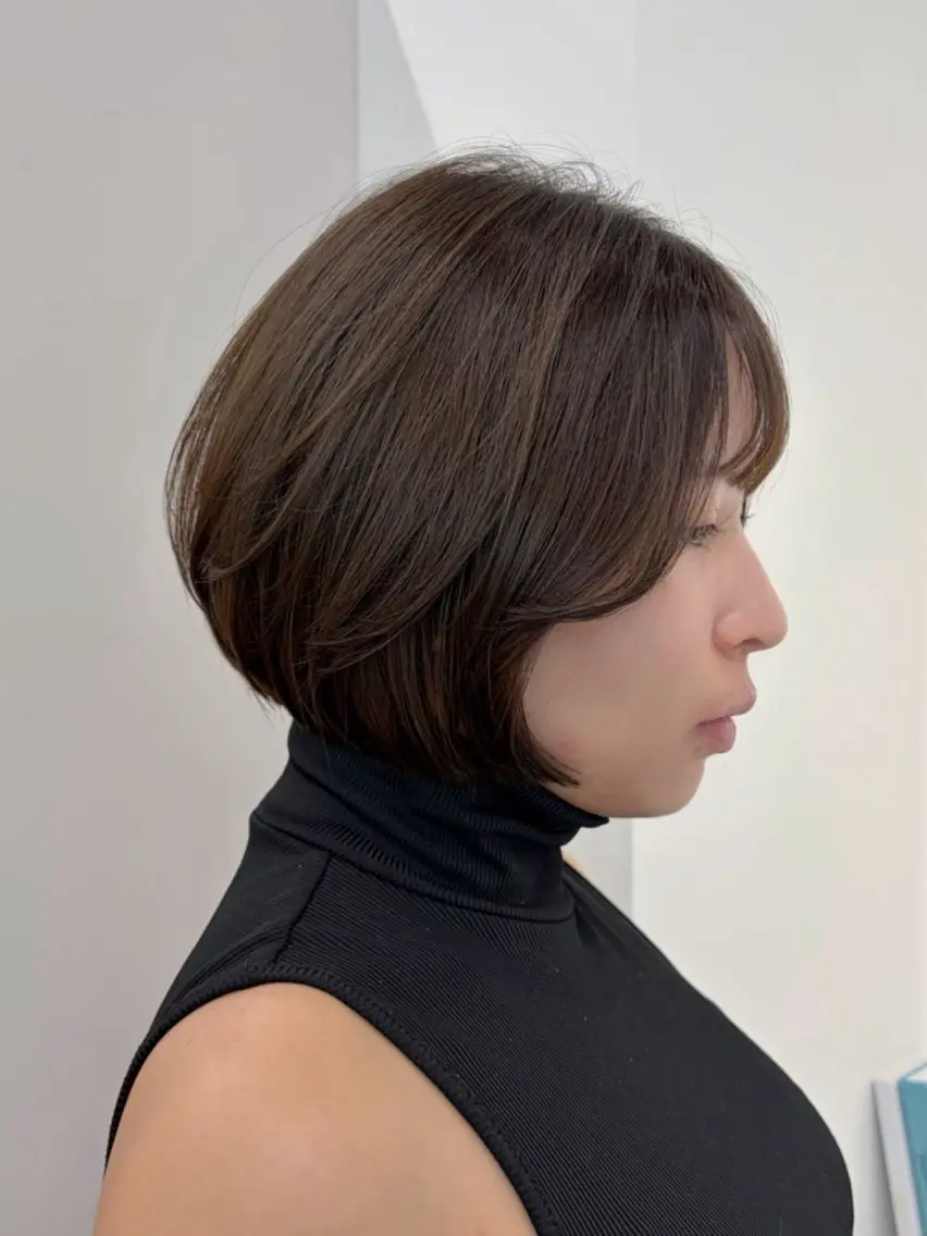 ショート カラー ボブレイヤー ボブ レイヤーカット まあるいショートボブ 🐥廣瀬そらのヘアスタイル