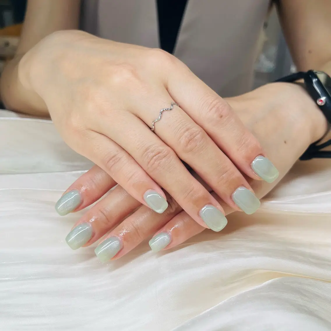ネイル SNOW LITのネイルデザイン
