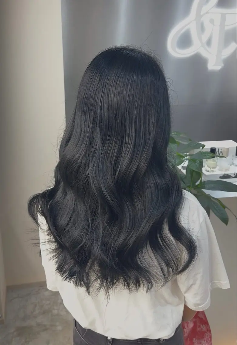 ロング 韓国風ヘア ロング カット ヘアカラー トリートメント 飯星/池袋/透明感 カラー/縮毛矯正特化のヘアスタイル