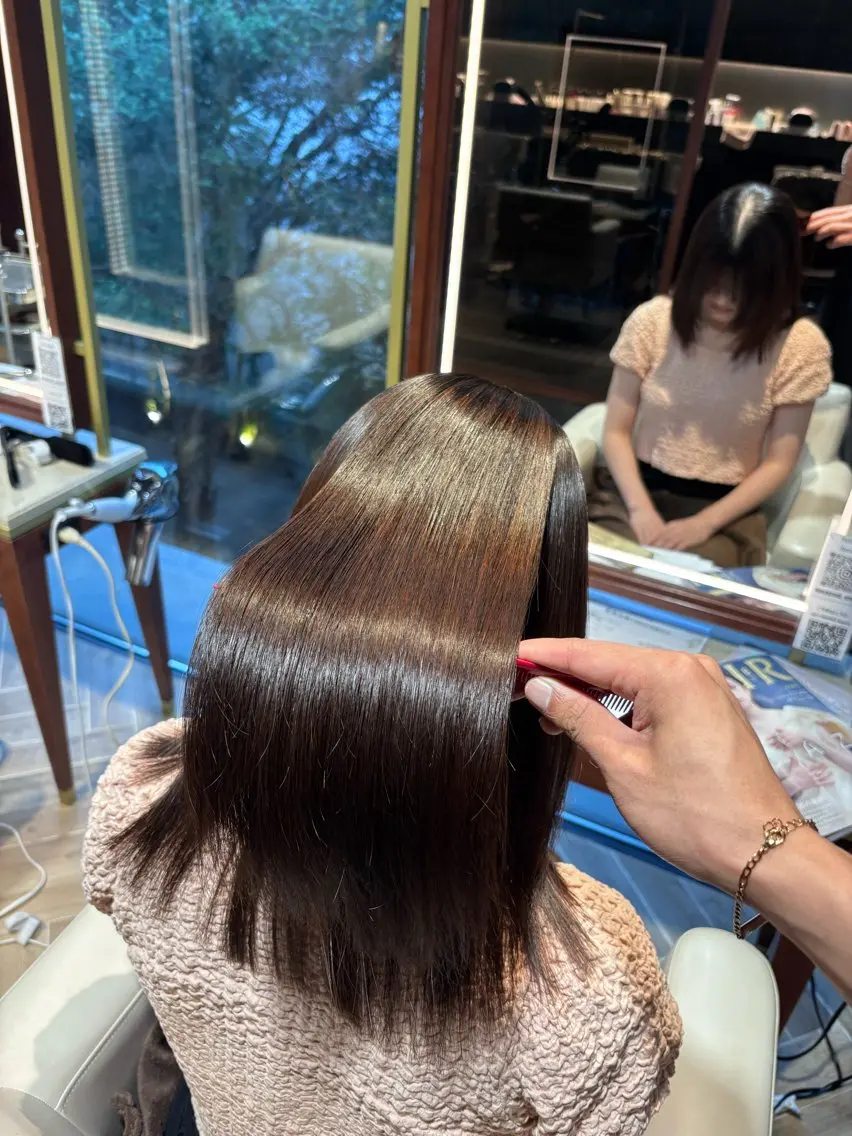 セミロング 縮毛矯正 トリートメント 山中 あるのヘアスタイル