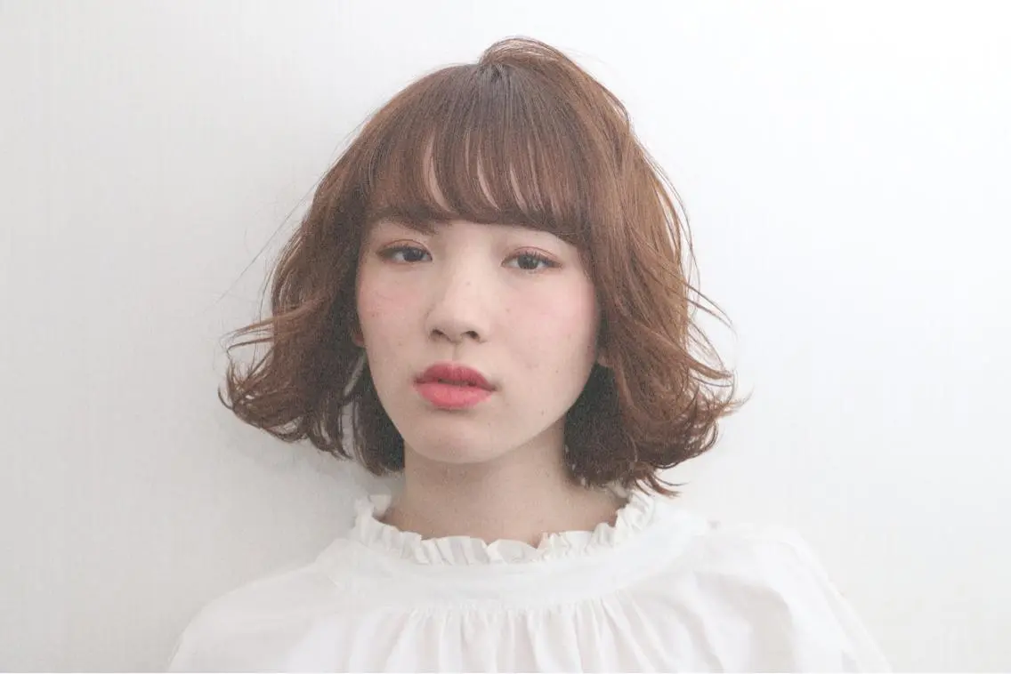 ミディアム カラー ベージュカラー ボブ 🍊新宿南口🍊 ERINAのヘアスタイル