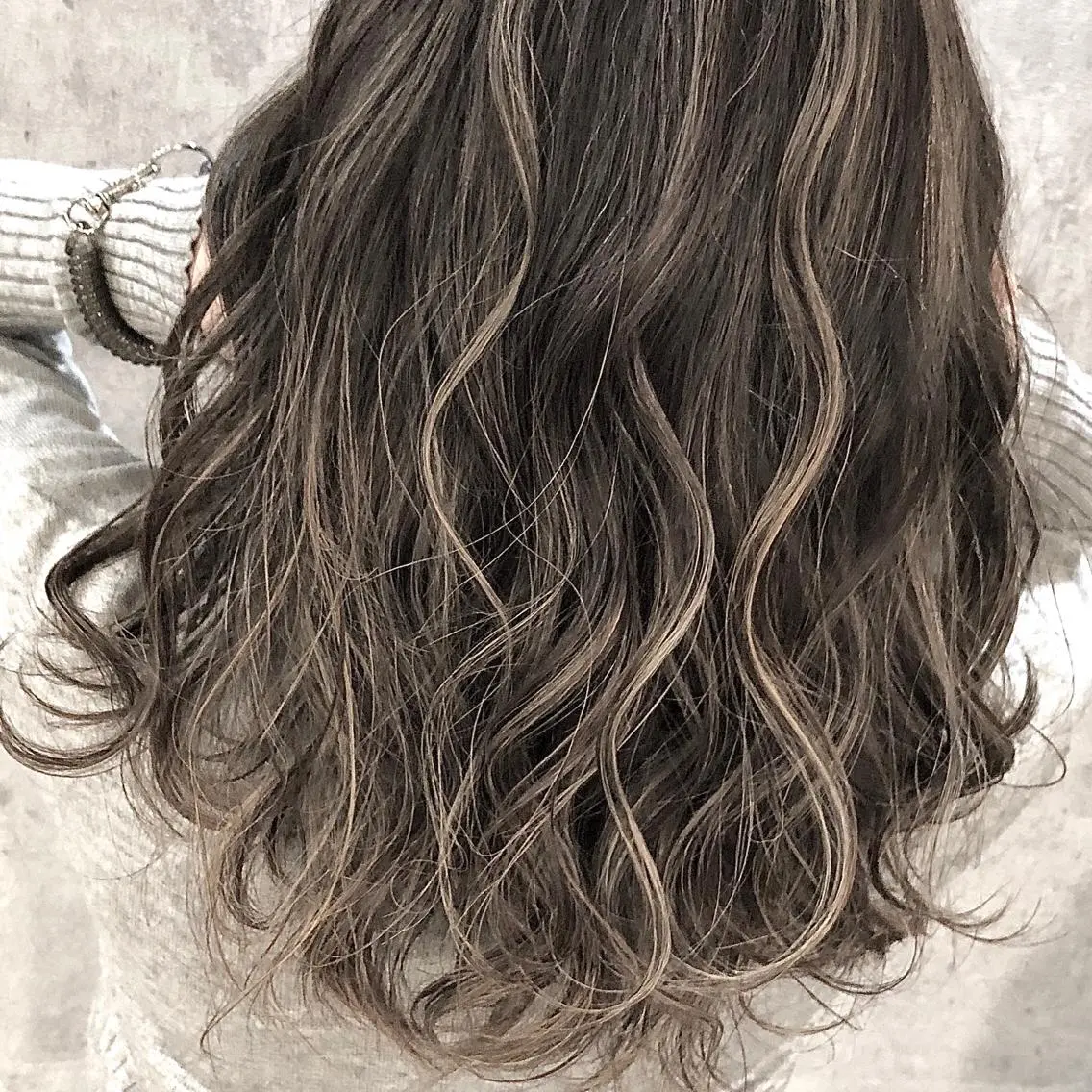 ロング カラー ハイライトカラー ハイライト ✨MiL✨ ✨心斎橋✨のヘアスタイル