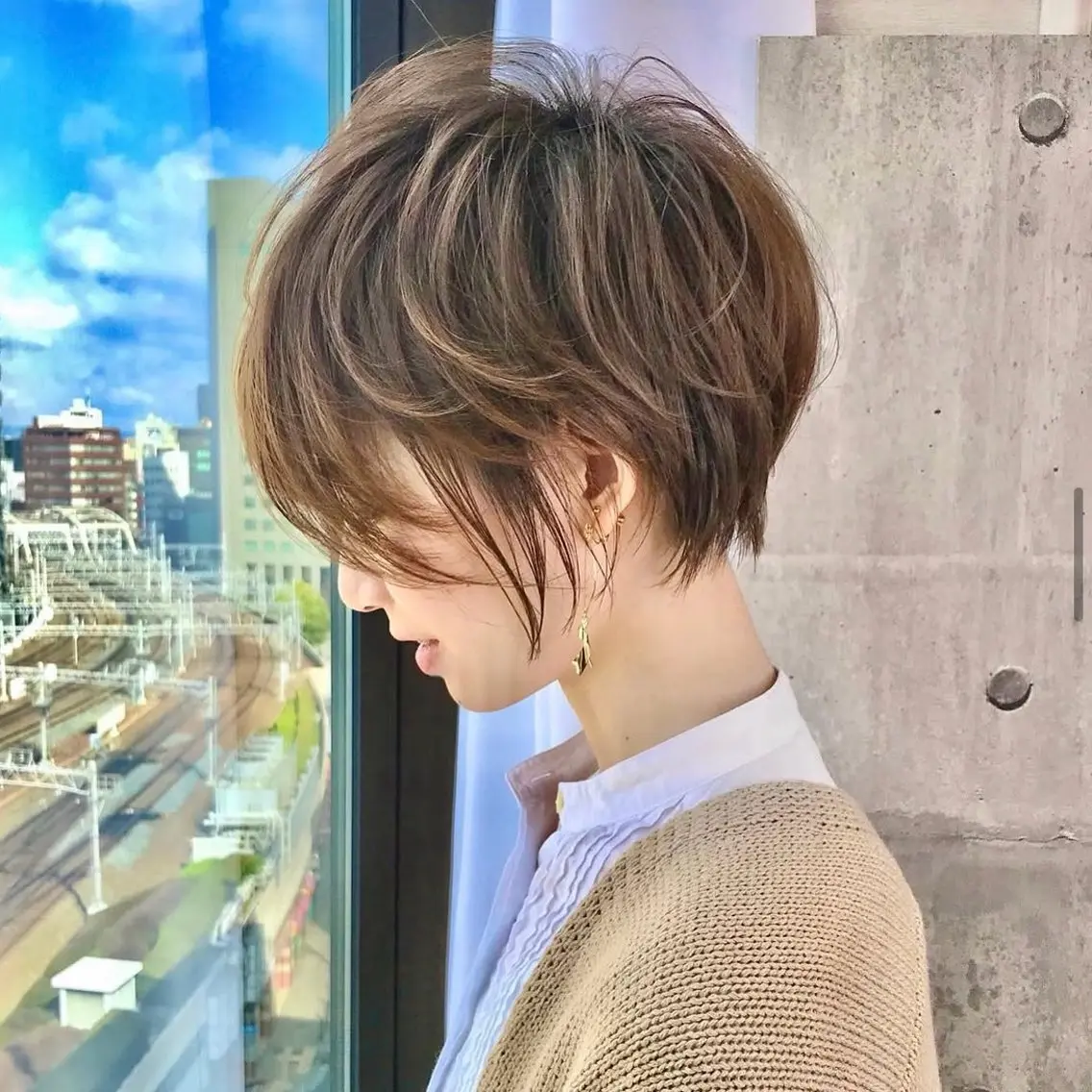 ショート カラー ショートボブ ボブレイヤー 丸みショート ベージュカラー ボブ カット ヘアカラー ショート/似合わせ/ 豊中/髙井のヘアスタイル