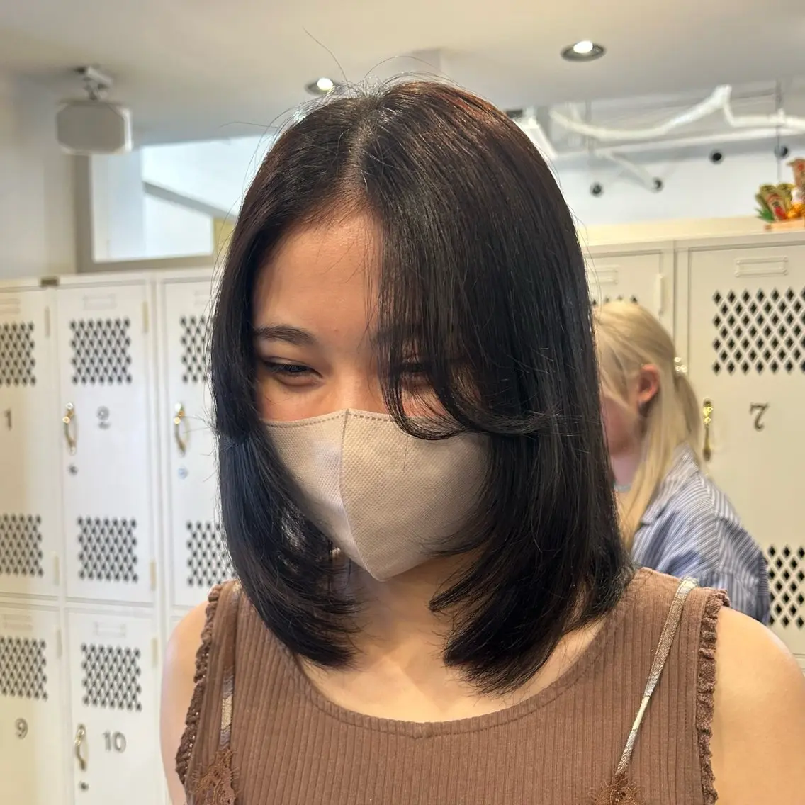ミディアム 顔周りカット レイヤーカット レディースモデル募集 中✂️✨️つばさ✈️のヘアスタイル