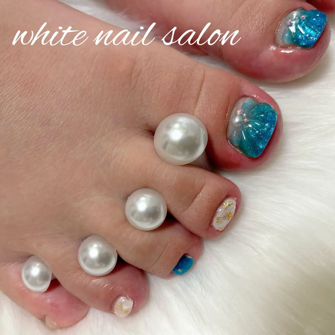 ネイル ホワイト フットネイル white nail salonのネイルデザイン