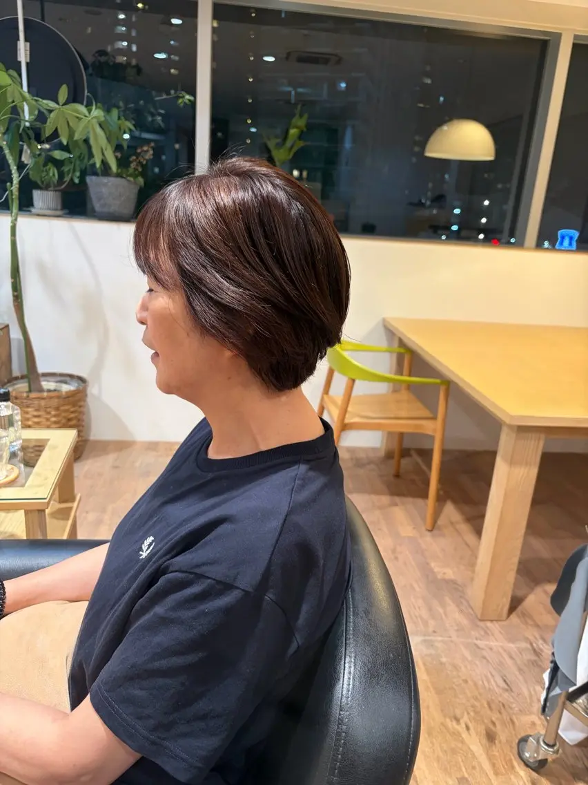 ショート 伊藤 由華のヘアスタイル