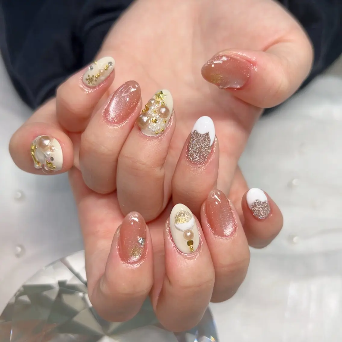 ネイル アートネイル フレンチネイル ジェルネイル グラデーション マグネットネイル ハンドネイル Cute Tips nailのネイルデザイン