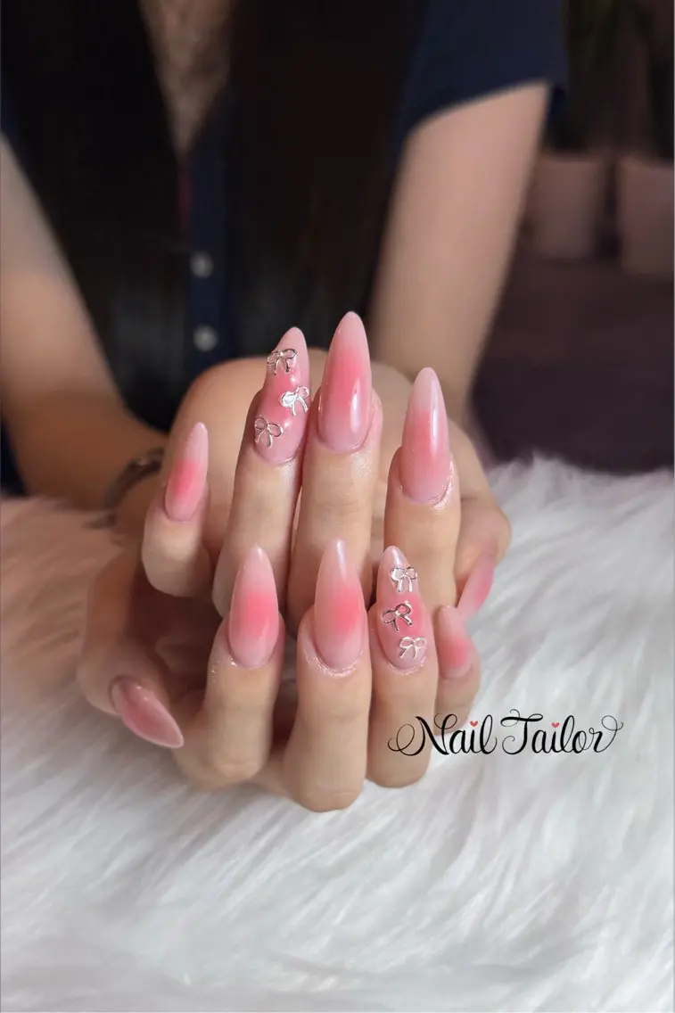 ネイル チークネイル 長さ出し ロングネイル リボン ハンドネイル NailTailor ネイルテイラーのネイルデザイン
