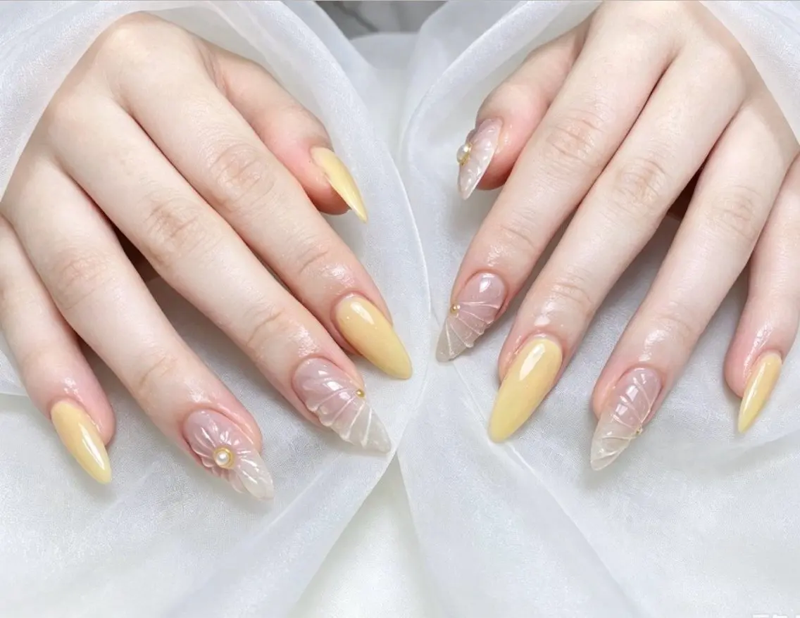 ネイル アオイnail ルミのネイルデザイン