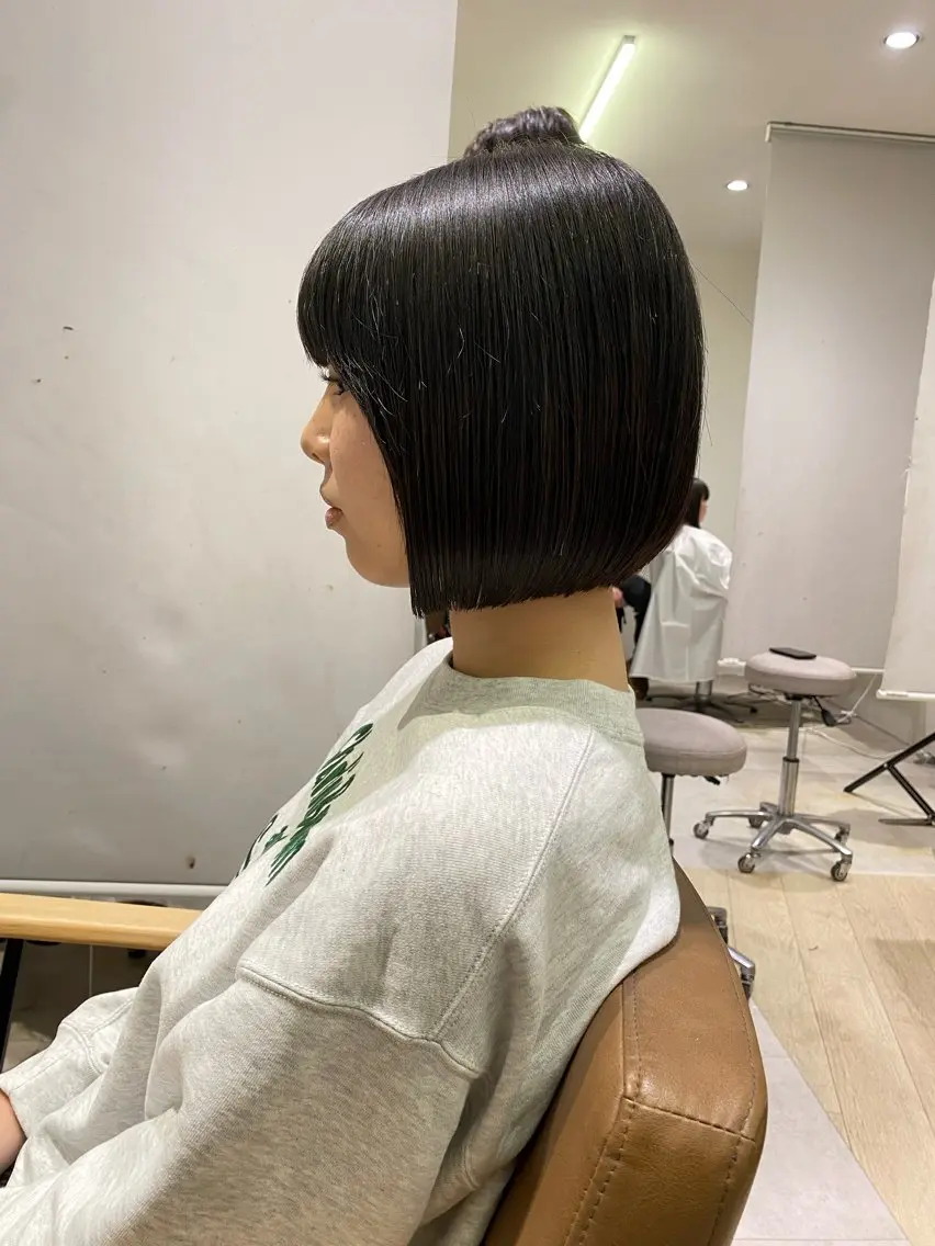ショート ボブ 𝓝𝓞𝓐🌹✨️ ツヤ髪/髪質改善のヘアスタイル