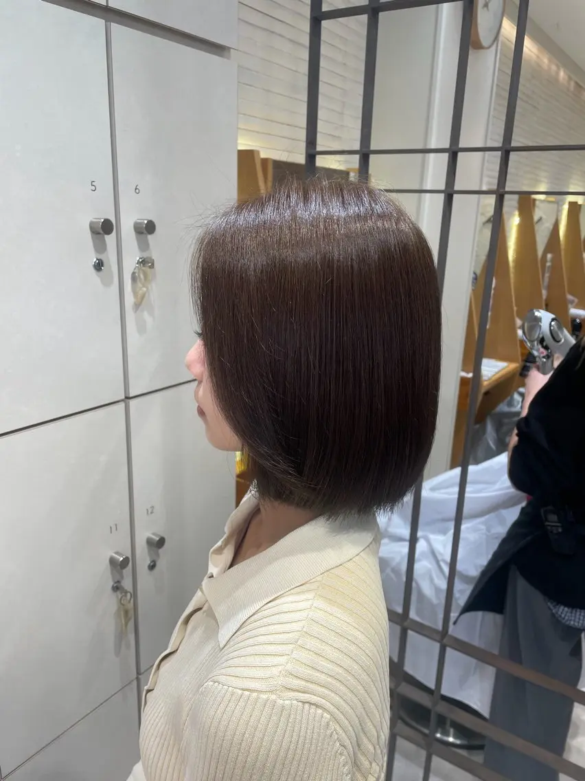 ミディアム ボブ トリートメント カット ヘアカラー トリートメント 吉川沙知 /ナチュラルカラーのヘアスタイル