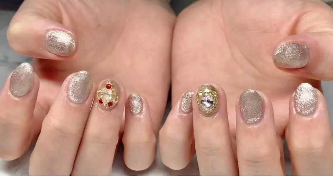 ネイル 長さ出し ジェルネイル 韓国ネイル マグネットネイル 持ち込み ハンドネイル Nail&eye Belire 新宿のネイルデザイン