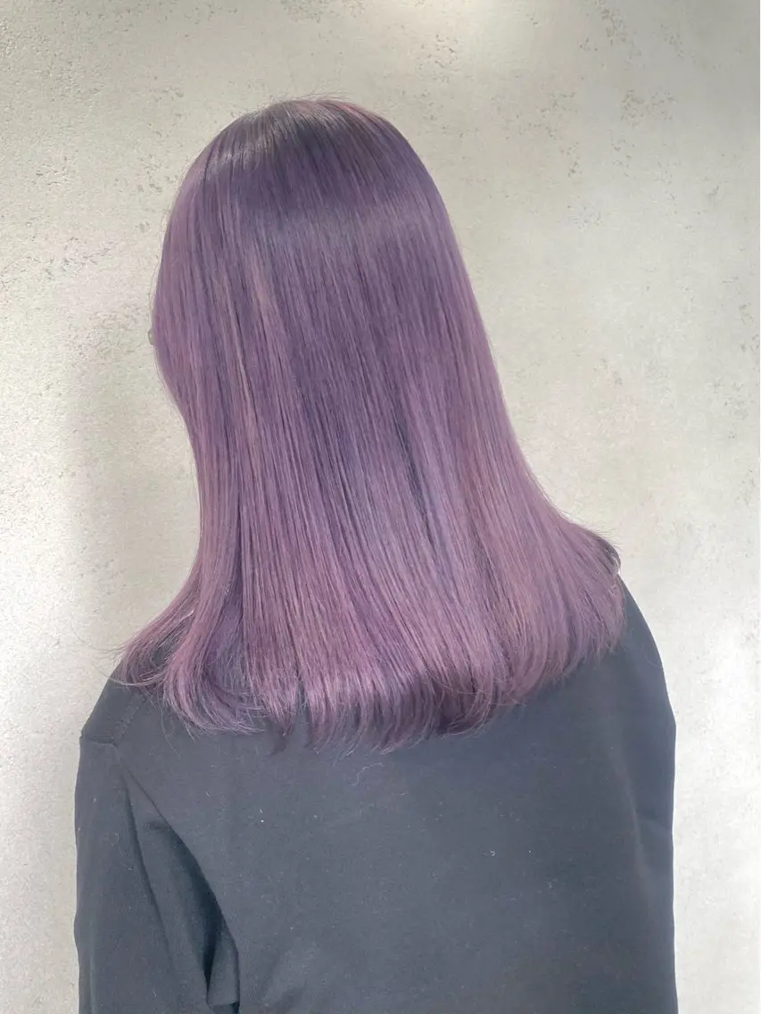 ミディアム カラー バレイヤージュ ミストバング ベージュカラー ブリーチ ケアブリーチ カット ヘアカラー トリートメント 脱！黒髪 ダブルカラー【上野】のヘアスタイル