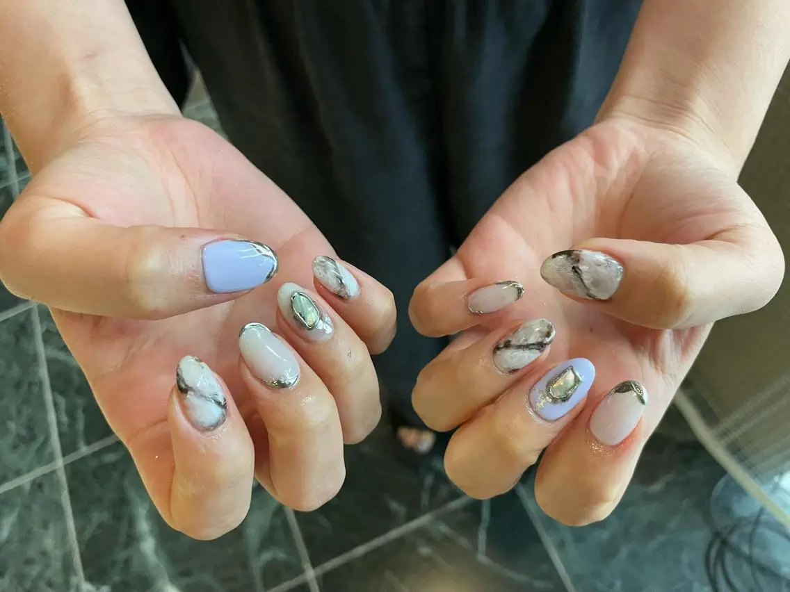 ネイル アートネイル ミラーネイル MH_ Nailのネイルデザイン