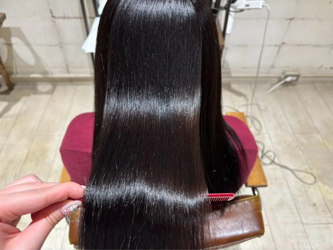 ロング 縮毛矯正 おがわ らいむ🕊️のヘアスタイル