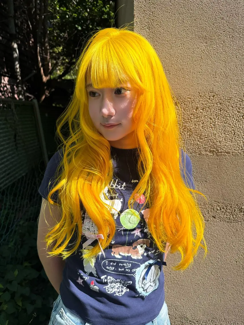 ロング カラー ブリーチ イエローカラー カット ヘアカラー トリートメント ヘッドスパ ヘアセット HARUNA/原宿/ デザイン/カットのヘアスタイル