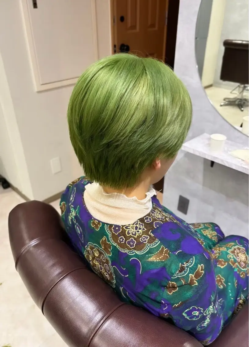 ショート カラー ヘアカラー ハイトーン/🫧 トレンドカラー/あやのヘアスタイル