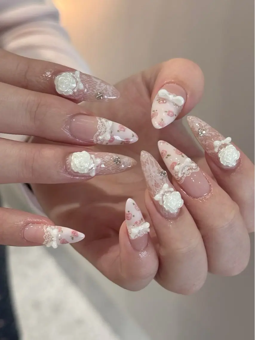 ネイル アートネイル ジェルネイル 韓国ネイル ニュアンスネイル シンプルネイル Anna Melia Nailのネイルデザイン