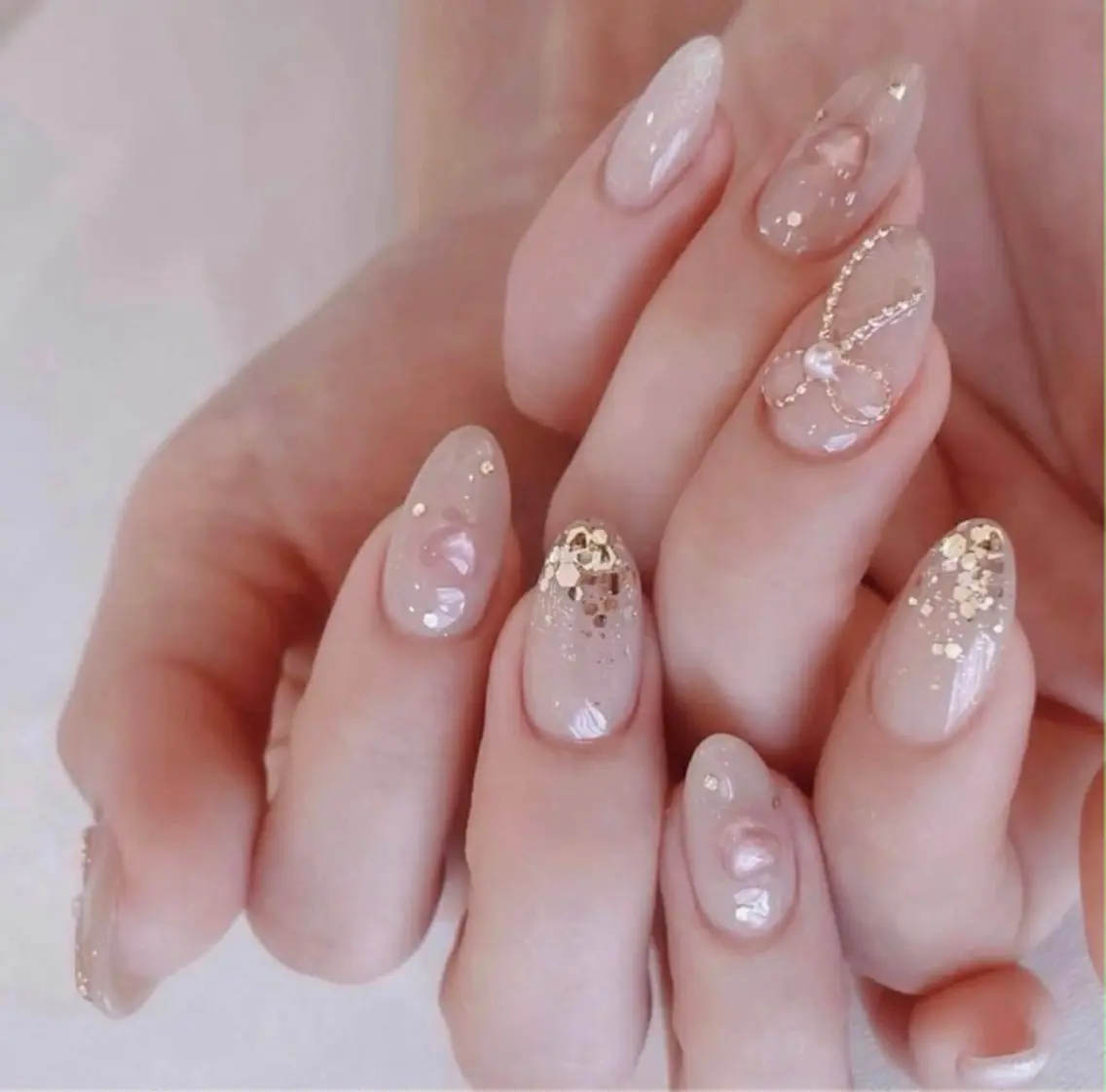 ネイル オーロラネイル ブルー チークネイル フットネイル フレンチネイル ハンドネイル GIN NAILのネイルデザイン