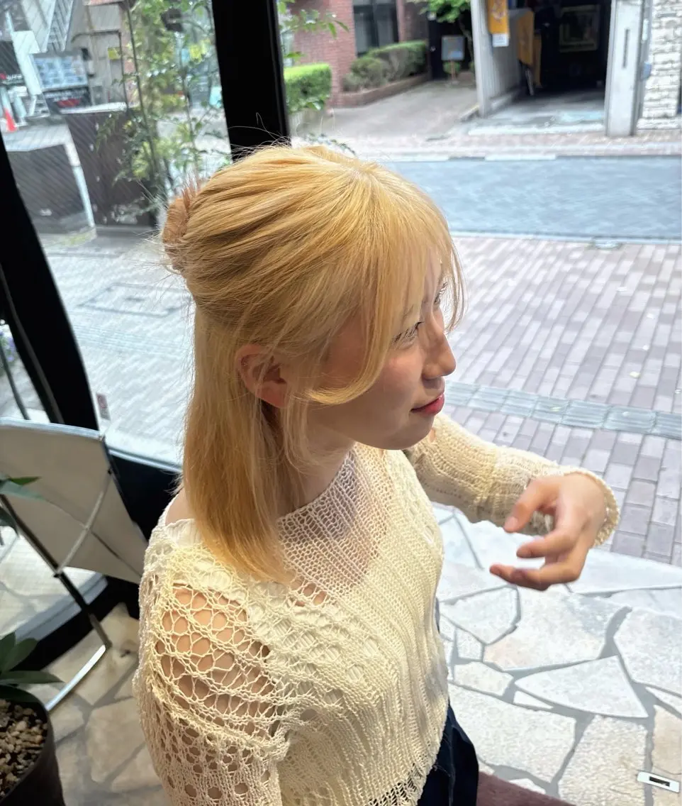 カラー 今泉 琳のヘアスタイル
