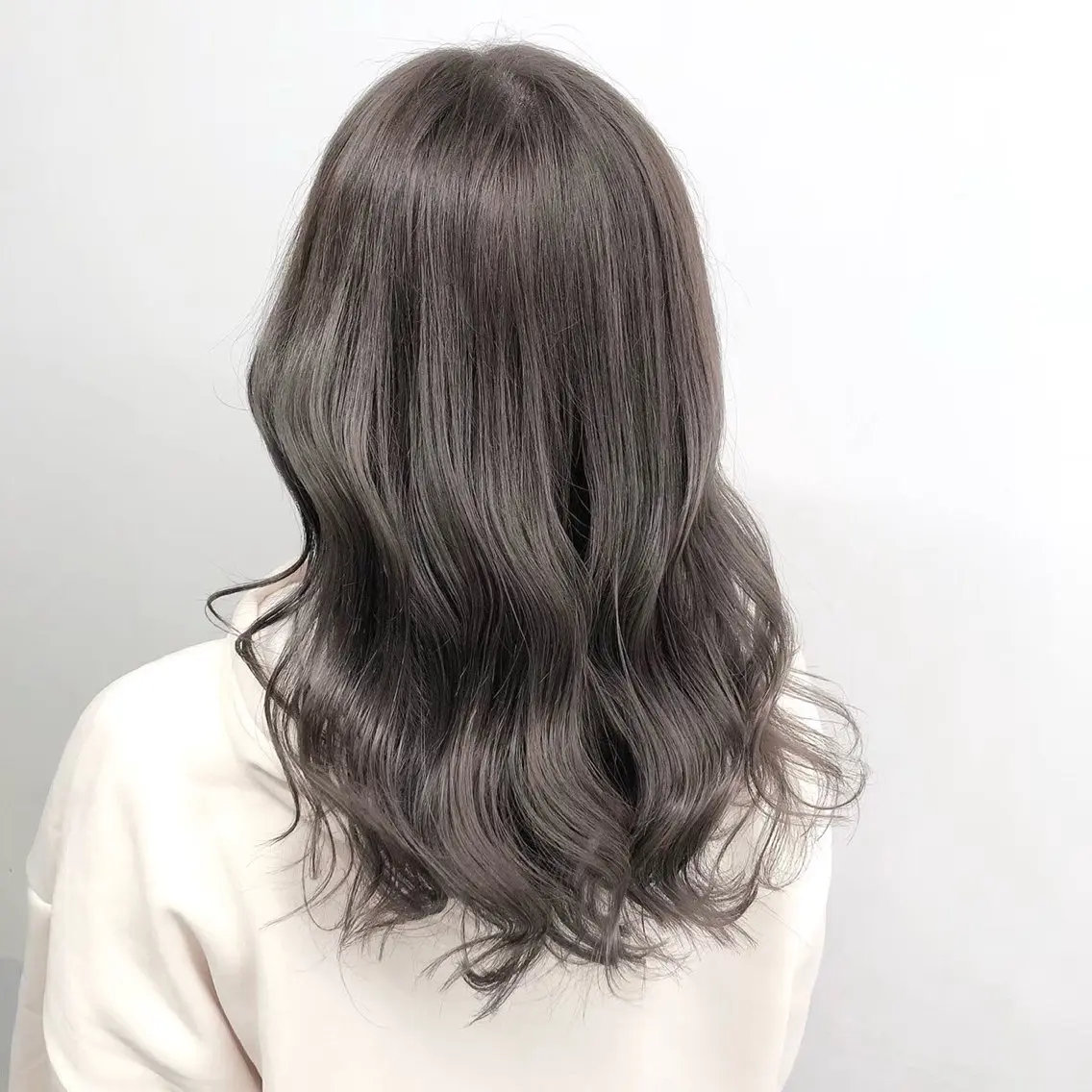 ミディアム 🤎ミルクティー/W カラー/HIROMUのヘアスタイル