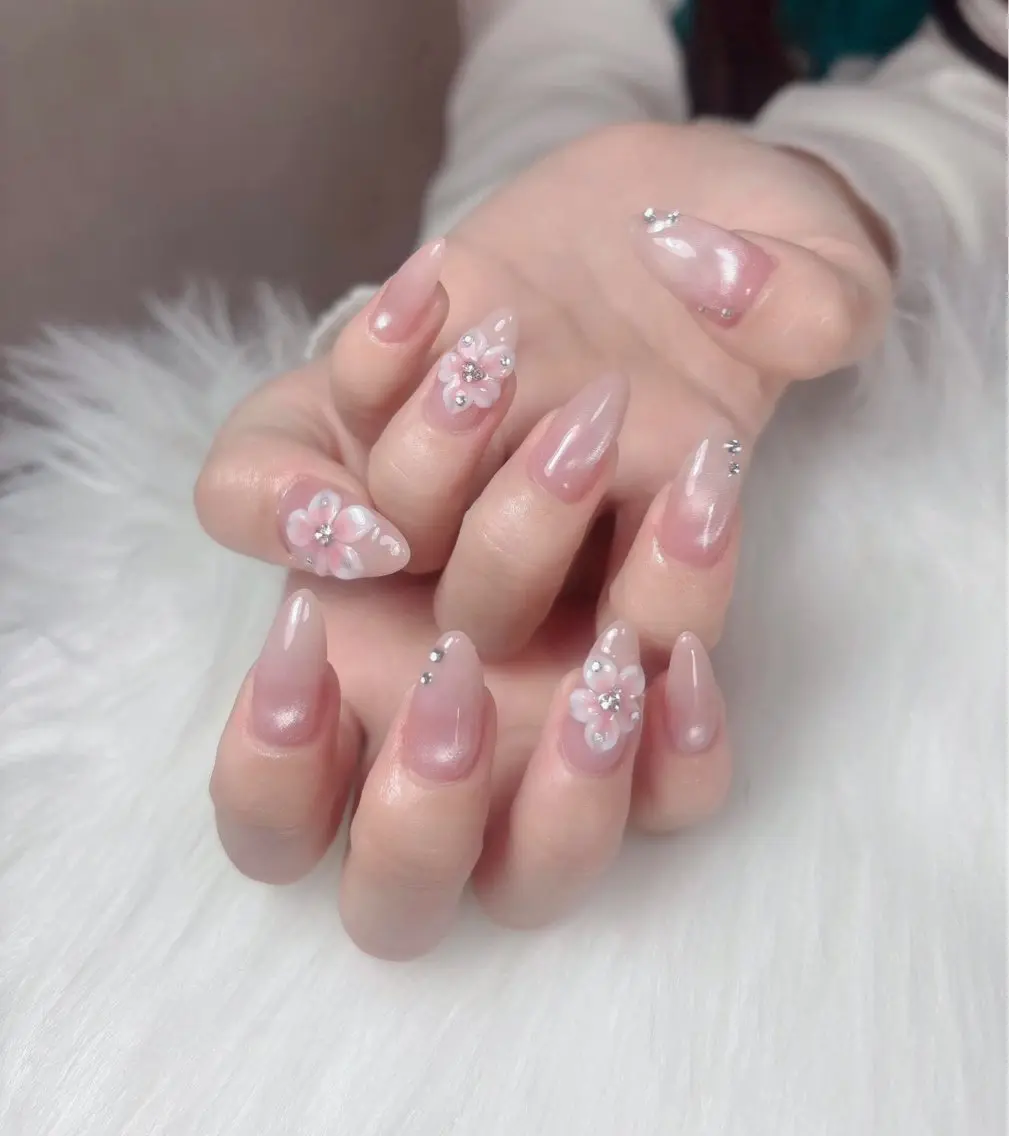ネイル ハンドネイル Swan Nail Salonのネイルデザイン